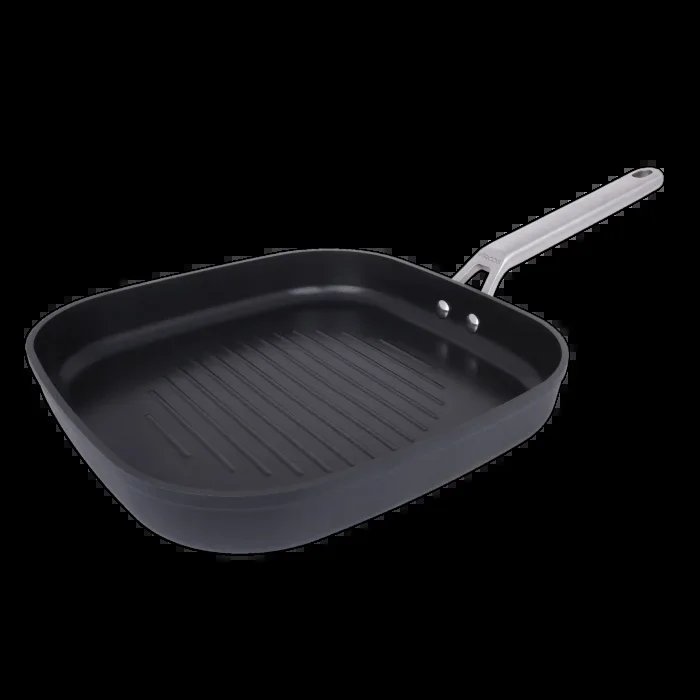 Arcos Serie Samoa | Grill Antiadherente 28×28 cm | Aluminio Forjado | Full Induction | Mango Acero Inoxidable Efecto Frio | Sistema ahorro energético | Apta lavavajillas | Color Negro