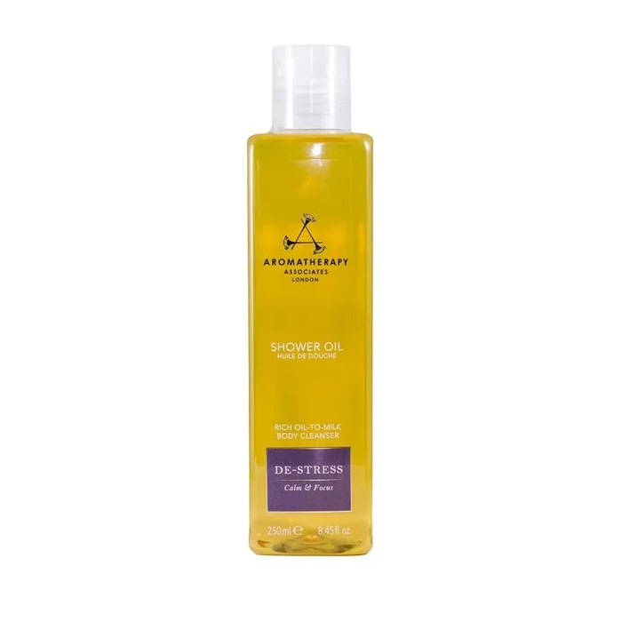 Aromatherapy Associates De-Stress Mind Shower Oil 250 ml. Calm & focus with our comforting, therapeutic essential oil blend of Frankincense, Petitgrain & Wild Camomile. Luxurious oil-to-milk formula