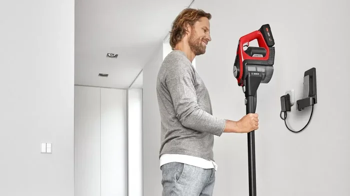 Bosch Hogar Unlimited Gen 2 ProAnimal Serie 8 Aspirador Vertical, 0.4 litros, Rojo
