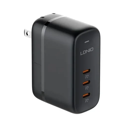 Cargador de interfaz Ldnio Q367 65W Gan 3 x Usb-C con cable de datos Usb-C a Usb-C (Negro)