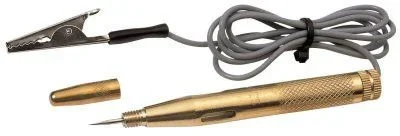 Comprobador de Voltaje Jonnesway AR030052, 6-24 V, para Instalaciones y Vehículos, Aguja Metálica, Carcasa de Metal, Precisión en la Medición de Circuitos Eléctricos.