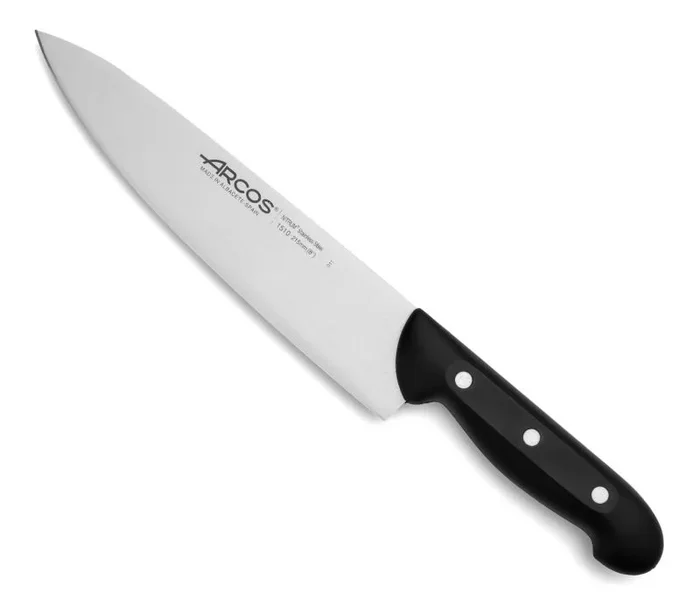 Cuchillo de cocinero Arcos Maitre 151000 de acero inoxidable Nitrum y mango de polipropileno con hoja de 21.5 cm en blíster