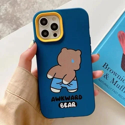 Estuche híbrido para iPhone 13 Pro Awkward Bear PC y TPU (Azul Real)
