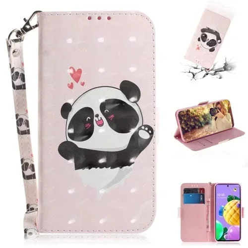 Funda de Cuero Abatible Horizontal para LG Q52 con Dibujo 3D, Soporte, Ranuras para Tarjetas y Cordón (Heart Panda)