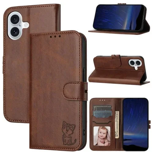 Funda de Cuero con Tapa para iPhone 16 Diseño Gato Feliz En Relieve (Marrón)