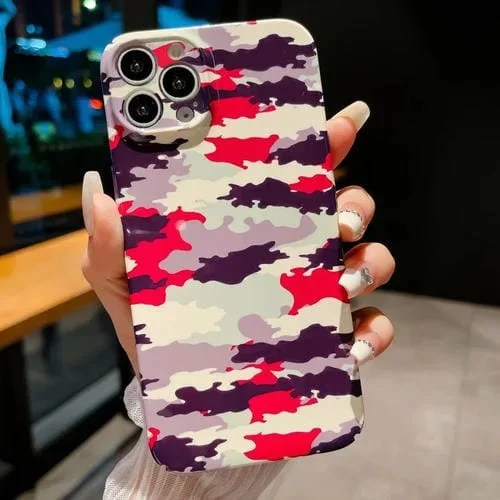Funda para iPhone 12 Pro Max PC Precise Hole Camouflage Pattern (Rojo Púrpura Blanco)