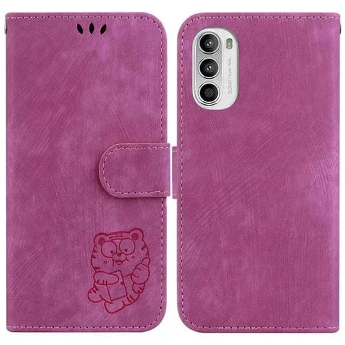 Funda para Motorola Moto G62 5G de Cuero con Relieve Little Tiger (Rojo Rosa)