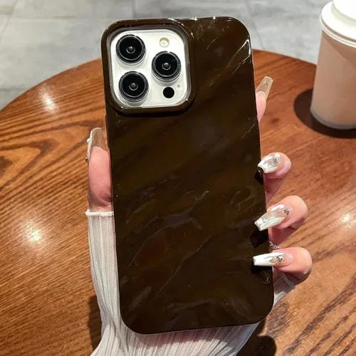 Funda TPU iPhone 16 Pro Max Textura Ondulada Color Sólido (Chocolate)