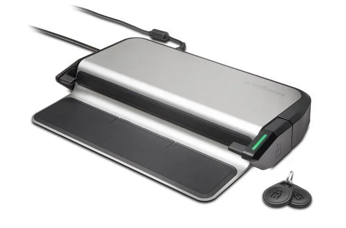 Kensington Replicador USB-C 10 Gbps dual 1080p para un usuario con candado K-Fob™ Smart – adap. de 110 W – Win