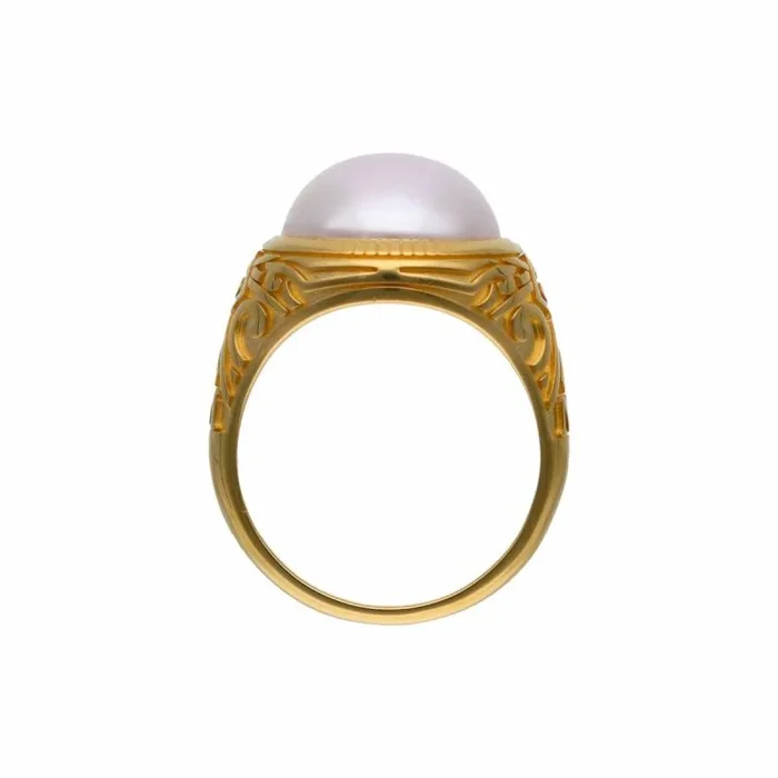 Majorica – Anillo de Sello con Perla – Colección Zale – Elaborado con Plata Dorada – Perla Blanca Media Bola de 12 mm – Talla 15 – Anillo de Mujer – Joyas para Mujer