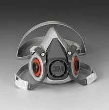 Media máscara reutilizable 3M 6200, protección respiratoria cómoda y segura para trabajos industriales, diseño ligero, ajustable, compatible con filtros 3M.