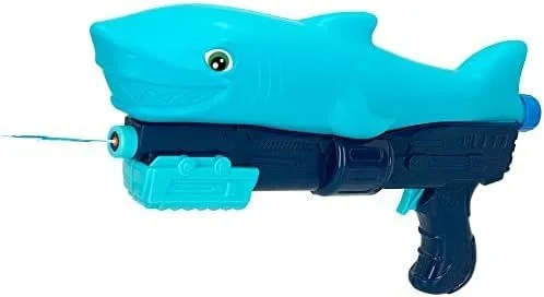 Pistola de agua tiburón. caja 33x21x5