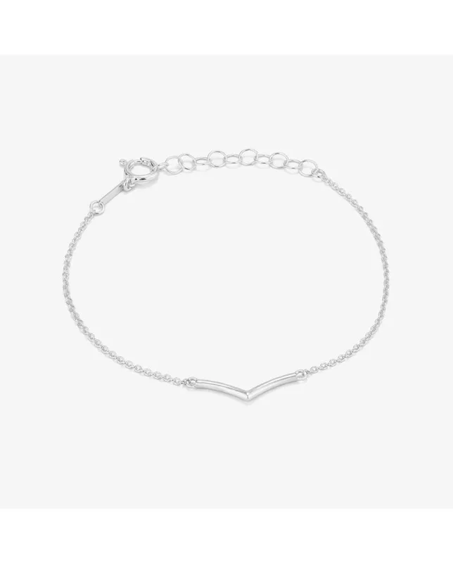 Radiant – Colección Basics- Pulsera V Silver para Mujeres, de Plata bañado en Oro de 24 quilates. Diseño elegante y sofisticado.