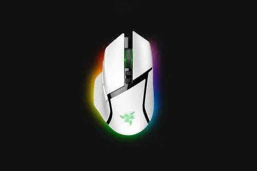 Razer Basilisk V3 Pro – Ratón Inalámbrico Personalizable para Juegos con Rueda Inclinable Hyperscroll (Sensor Óptico Focus Pro 30K, Iluminación Cromática de 13 Zonas, Botones Programables 11) Blanco