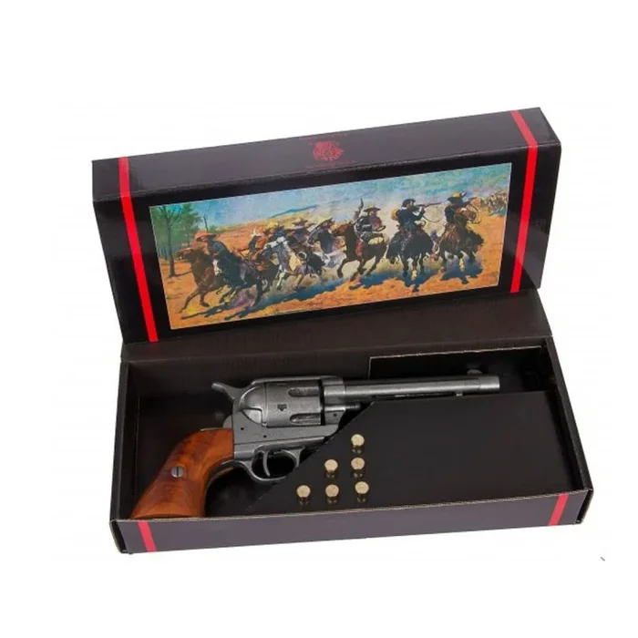 Réplica de Revolver calibre 45 Peacemaker 5½». Diseñado por Samuel Colt con 6 balas en los Estados Unidos año 1873, con cañón ciego, no funciona, para decoración