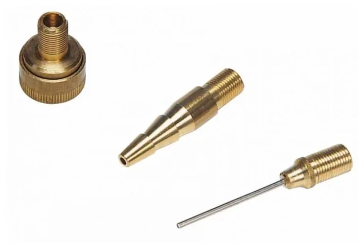 Set de 3 boquillas de inflado Stanley: adaptadores para bicicletas, balones y colchones inflables; accesorios esenciales para inflado eficiente; color negro y amarillo.
