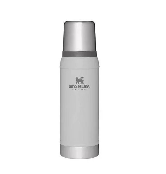 Stanley Classic Legendary Botella Termica 750ml – Mantiene Frío o Calor 20 Horas – Termo Cafe – Cantimplora Acero Inoxidable – Sin BPA – Apto Para Lavavajillas – Ash