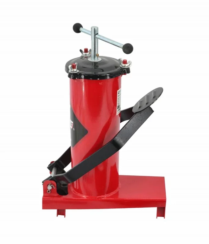 Towotnica Manual AWTOOLS, modelo con pie y recipiente de 6L, ideal para lubricación industrial, alta capacidad, diseño robusto, eficiente y fácil de usar para trabajos pesados